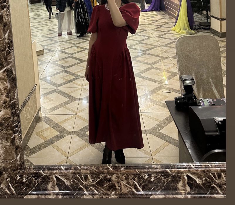 продам платье б/у состояние отличное