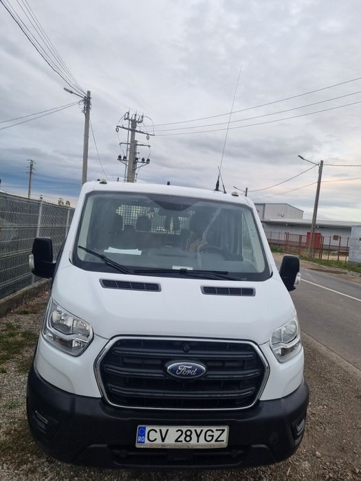 Vând Ford  basculabil 6 locuri bena 2.30/3.20