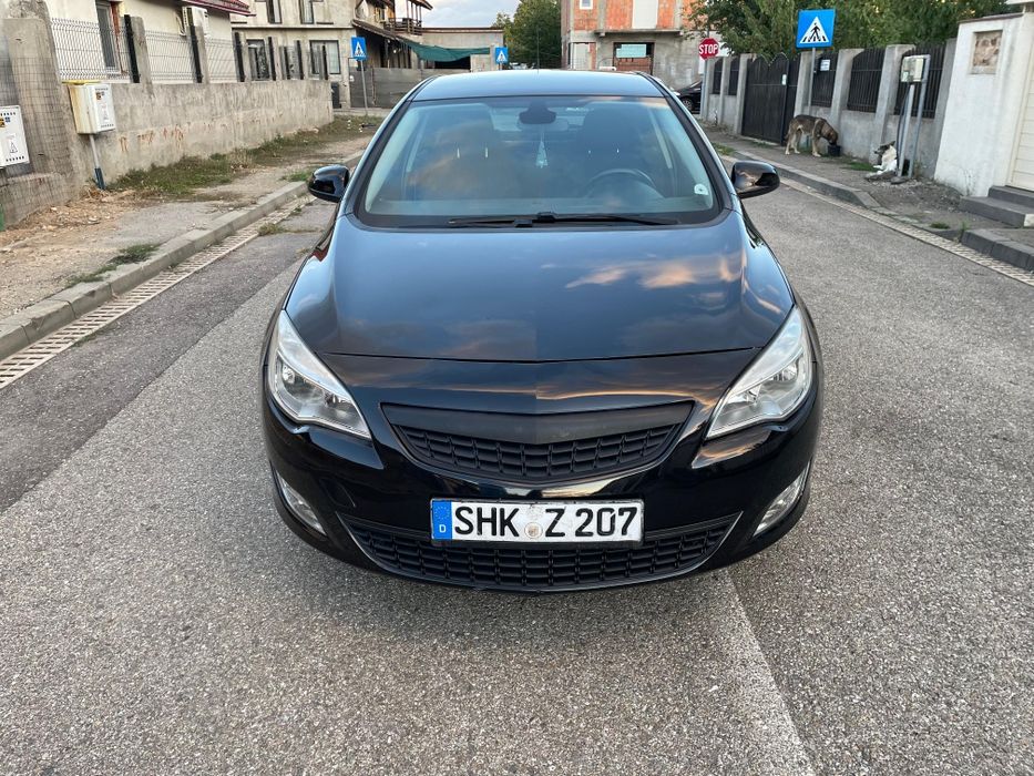 Opel Astra J  . Euro 5