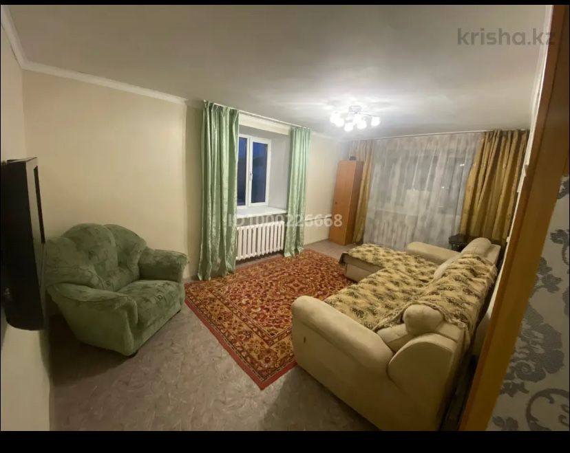 Сдам двухкомнатную квартиру в центре города