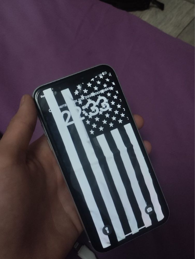 iphone xr 64гб акб 79%
