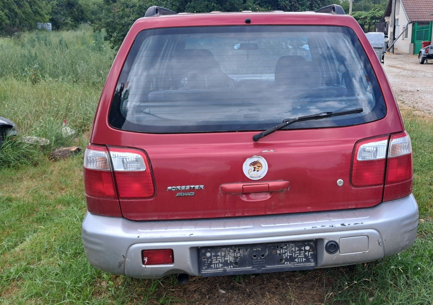 Subaru Forester 2.0 125 НА ЧАСТИ