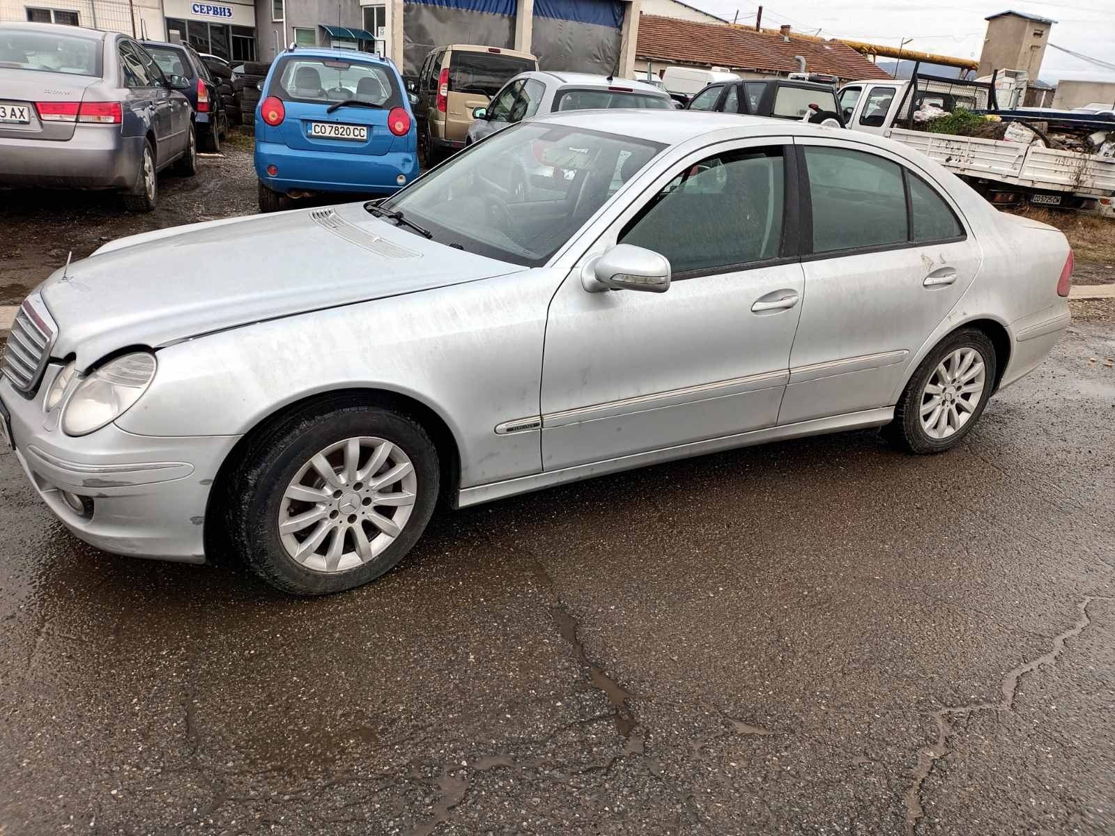 На части Mercedes E280 Facelift 2008 година автоматик