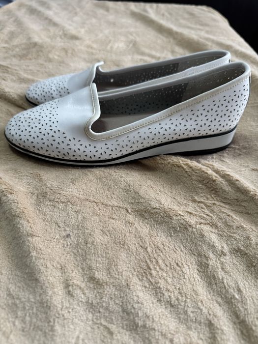 Кожаные туфли весенние