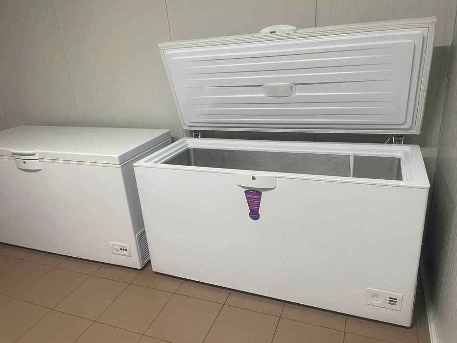 Vand Lada Frigorifica Arctic si Beko ca noi putin folosite.