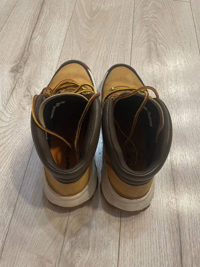 Ghete Timberland 38
