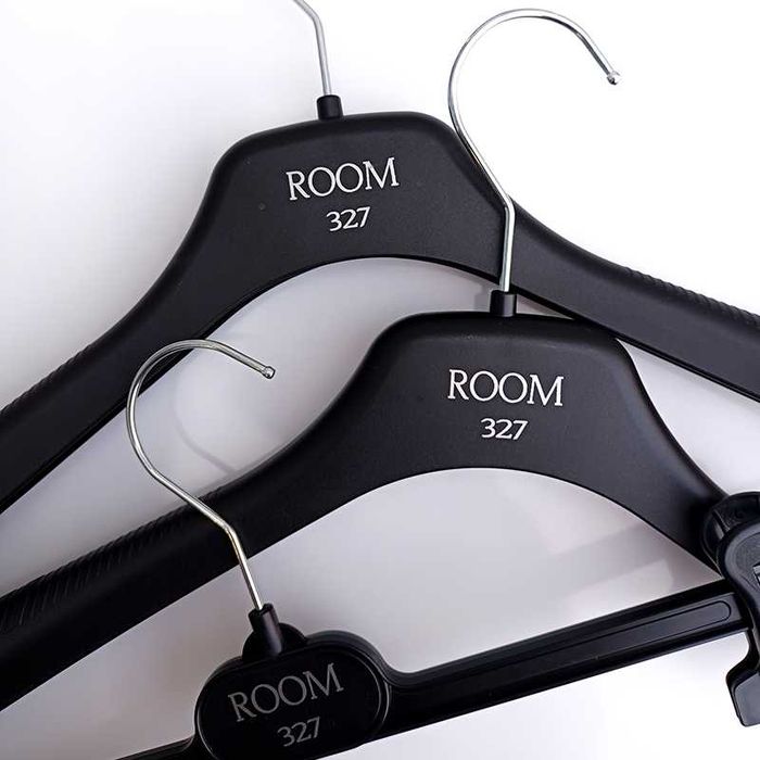 UV- Печать на  лицевых  панелях.