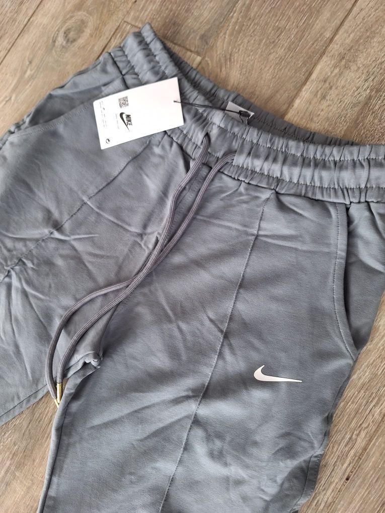 Pantaloni Damă Nike Diferite Mărimi