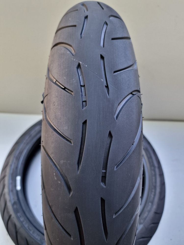 120/70/17 Metzeler m7rr dot 2020
