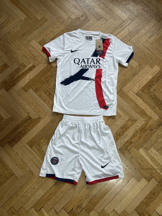 Compleu Paris Saint Germain – nou, mărime M
