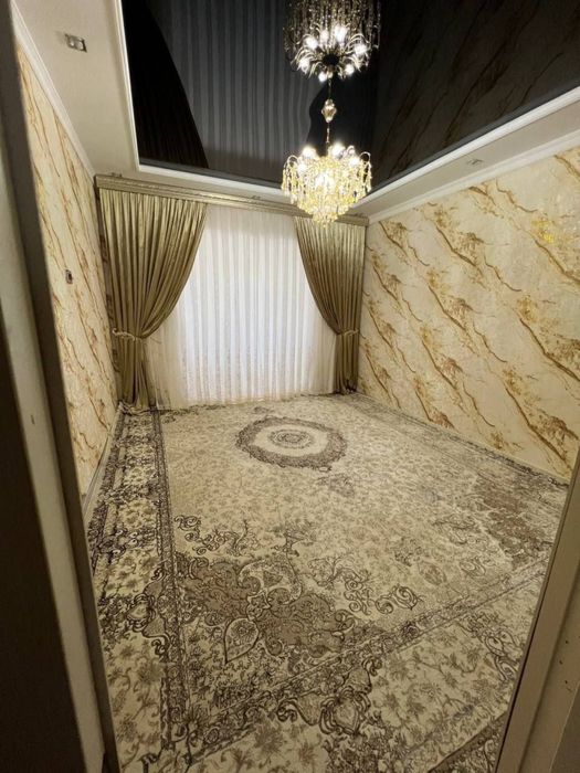 Квартира Олмоликда Бухора мактаб Ропарасида