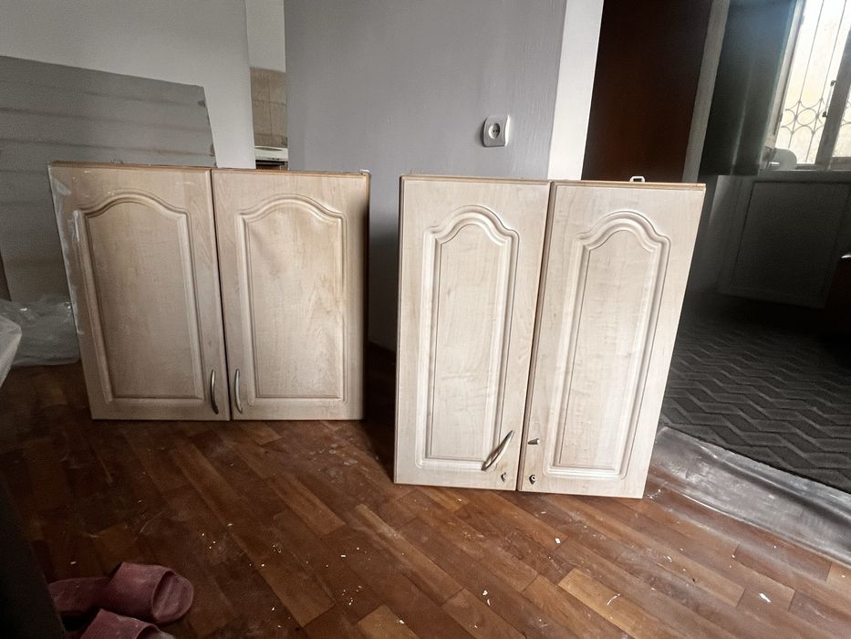 Шкафы кухонные , для одежды, диван, кровать , тумбы