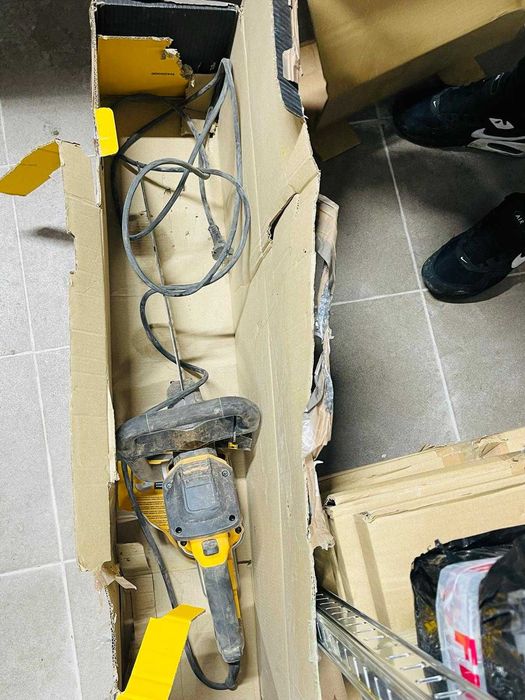 Fierăstrău special DeWalt DWE396