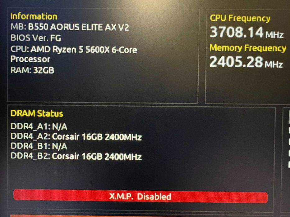 RAM Corsair Vengeance 2x 16GB DDR4 2400 MHz STARE PERFECTA
