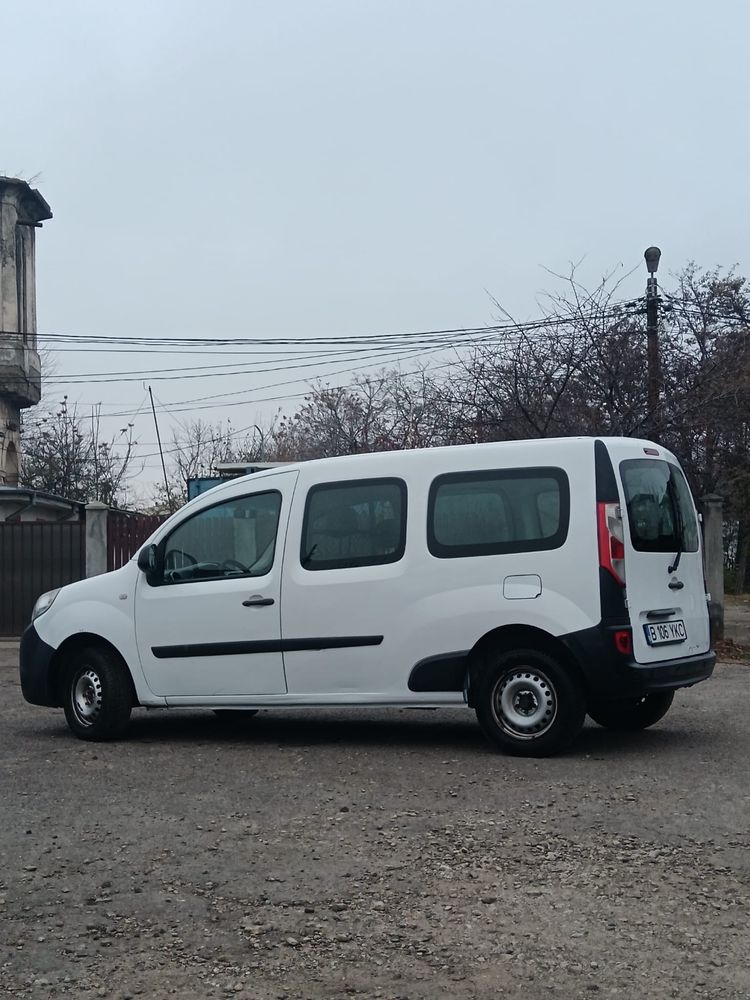 Vand Kangoo autoutilitara varianta lunga !