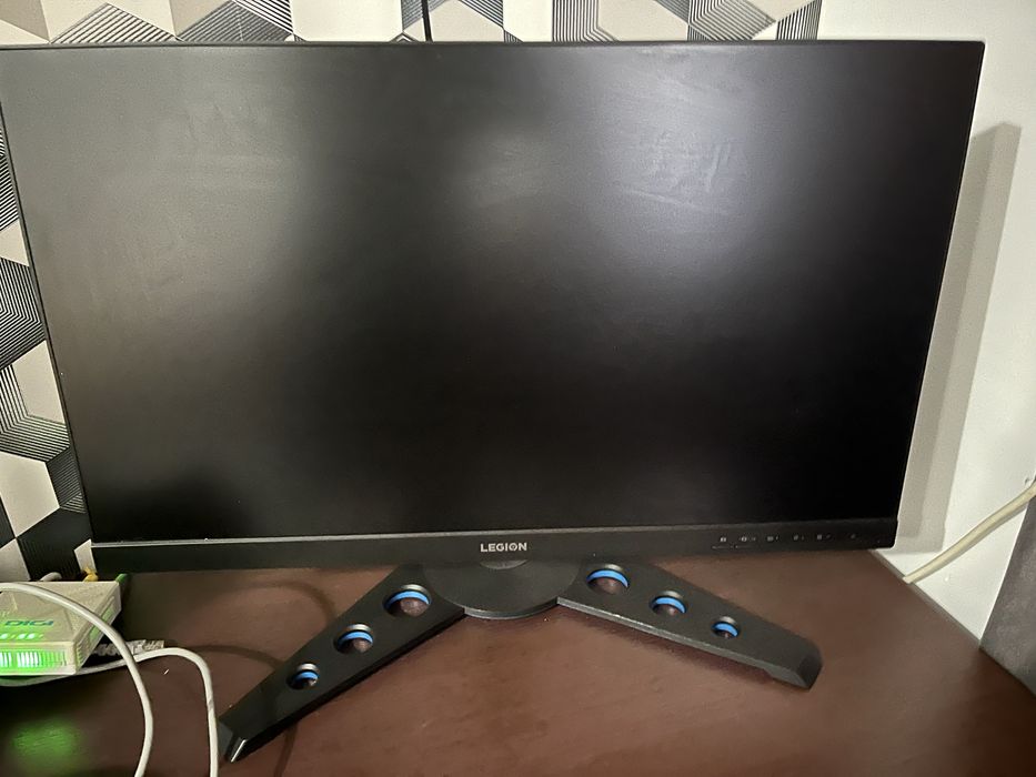 Vand monitor gaming lenovo legion