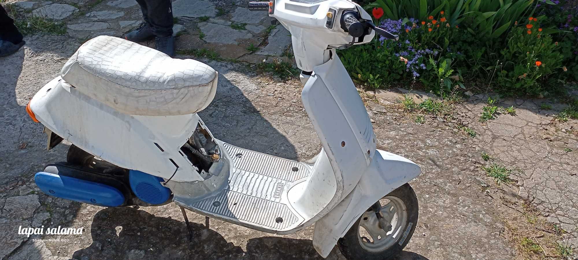 Скутер 50 .кубика Yamaha mint