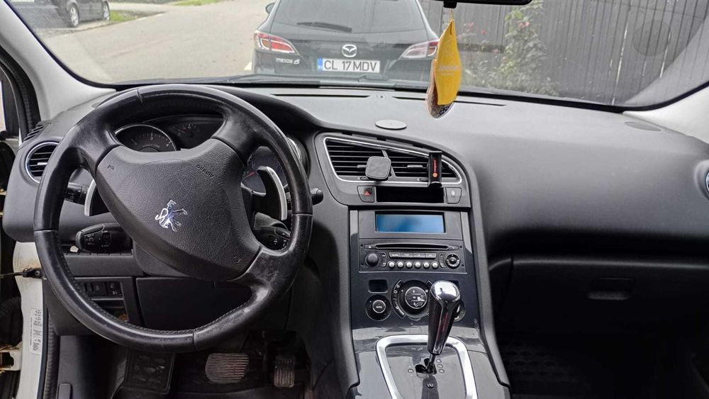 Peugeot 5008 Monovolum cu 7 locuri