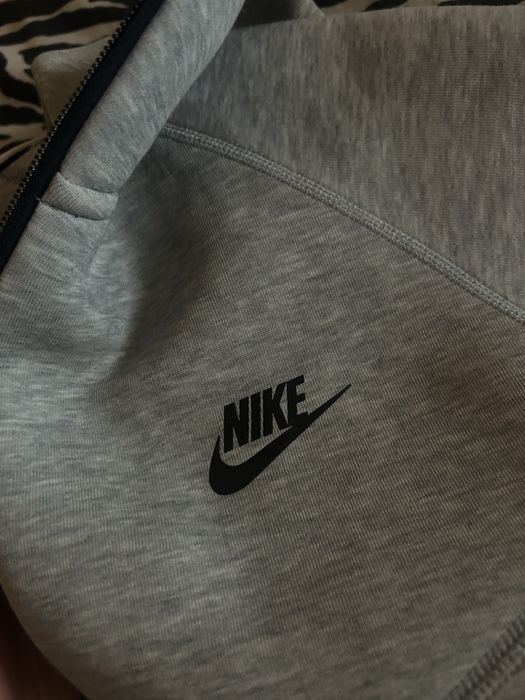 Nike tech fleece