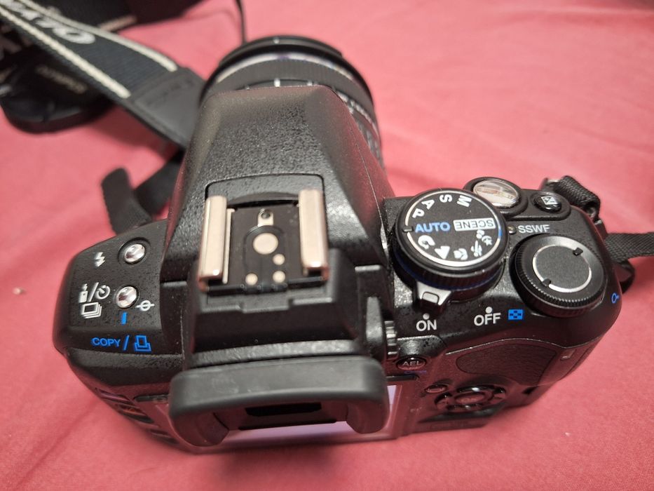 Aparat foto Olympus DSLR E 420