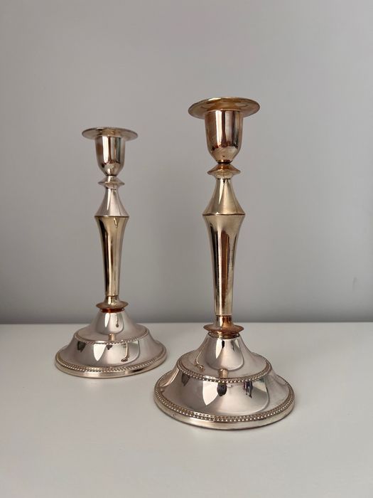 Подсвечники пара