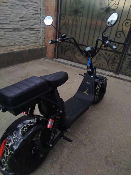 Scuter electric, moped jrh