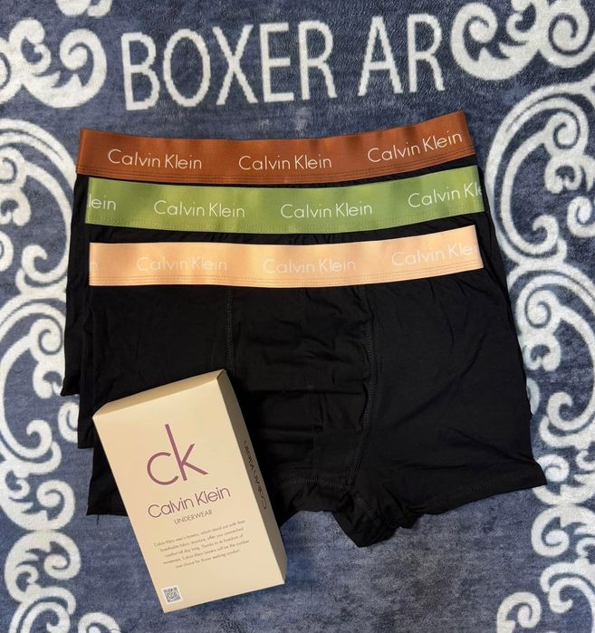 Boxeri calvin 3 la set 80 lei