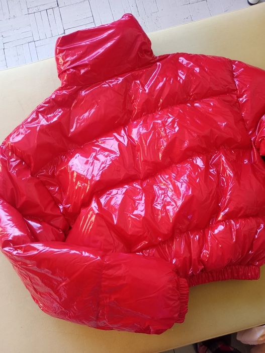 Дамско Чисто ново зимно яке тип бомбър