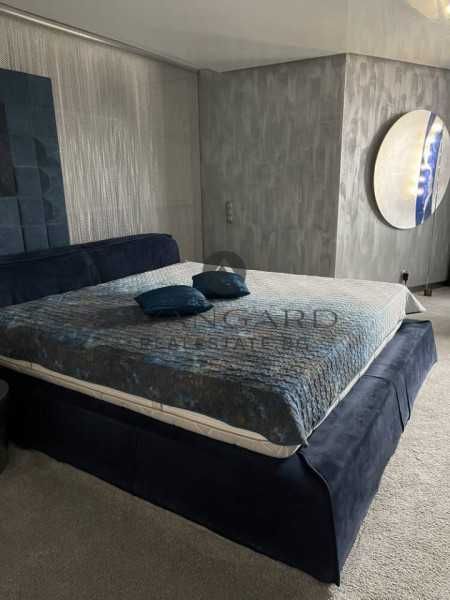 Продава се Тристаен апартамент в Пловдив, Кършияка - 130 кв.м за 1962 €/кв.м - Снимка #6