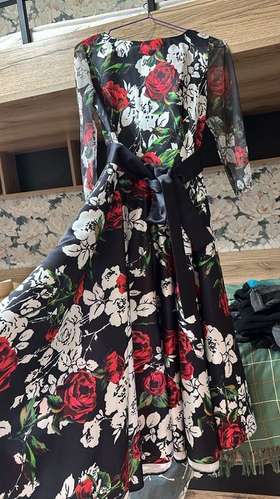 Продам Платья турция