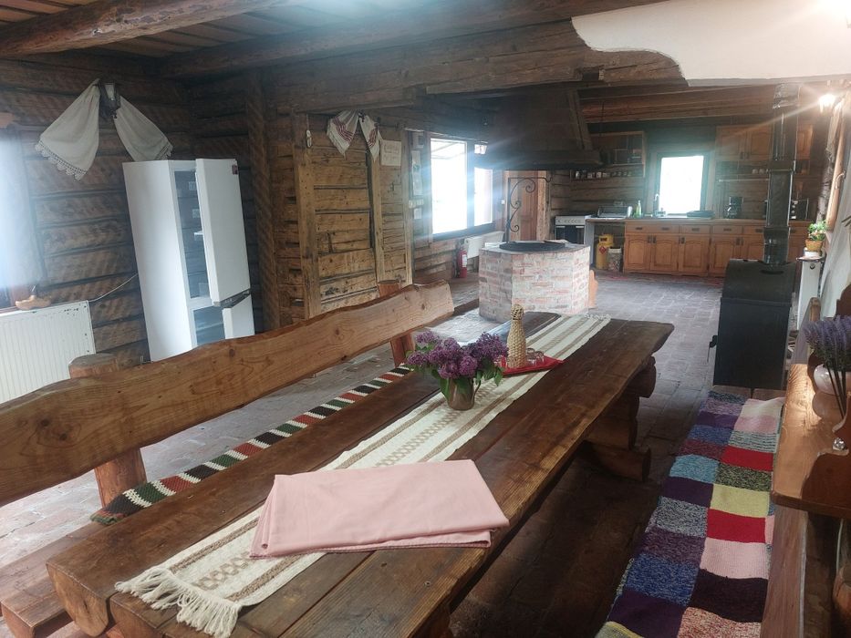 Cabana de inchiriat cu ciubar in Lunca Bradului- 12pers