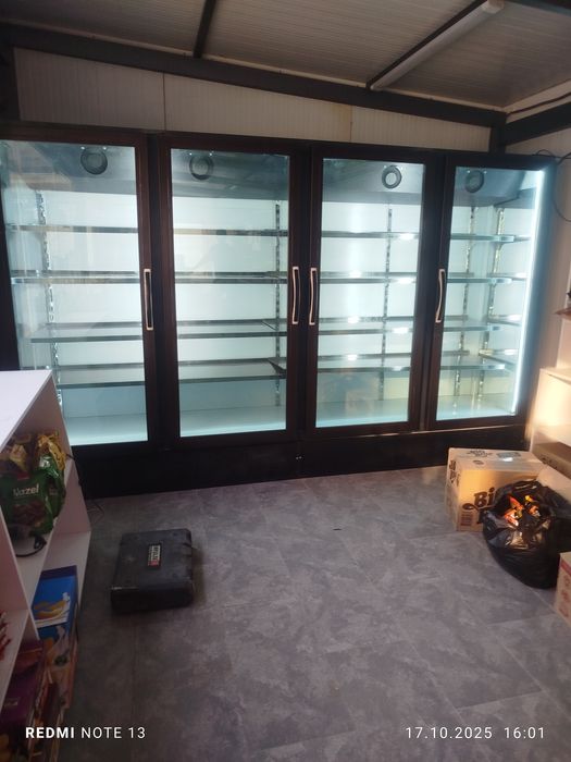 vitrina витрина холодильник