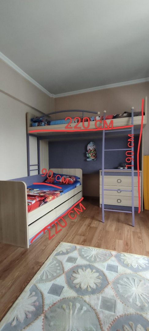 Продам идеальную двухъярусную кровать
