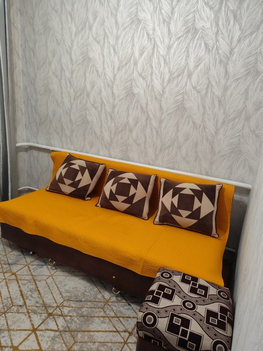 Сдам комнату девушке порядочной без вредных привычек