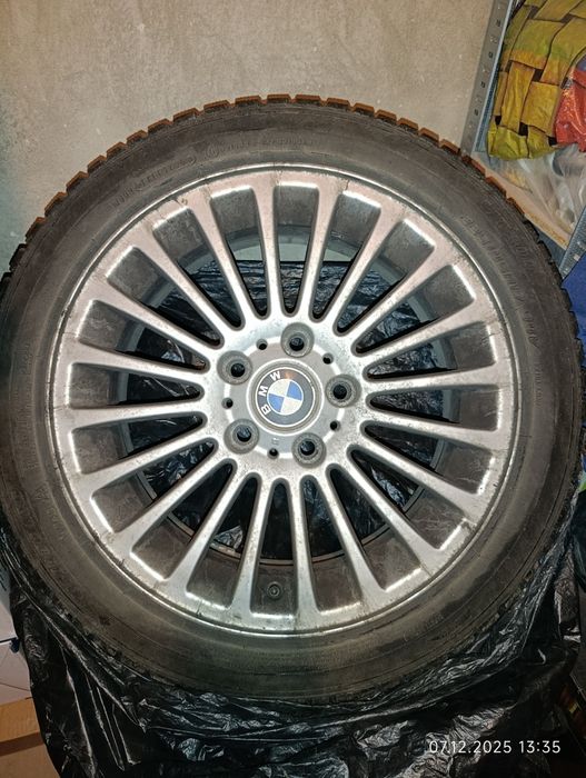 Зимни гуми Sumitomo с джанти bmw, 225/45/17, dot 20 г.