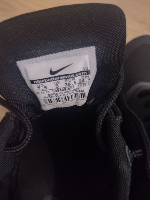 Adidasi Nike marimea 38