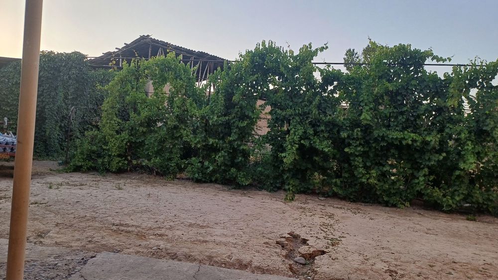 Участка сотилади