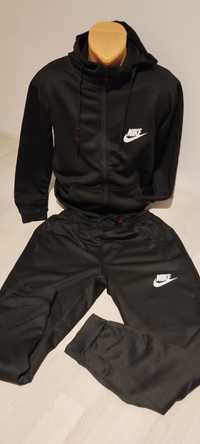 Oferta! Trening baieti Nike din 3 piese!