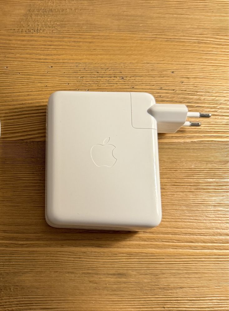 Incarcator alimentator Apple Macbook ipad USB-C 140W