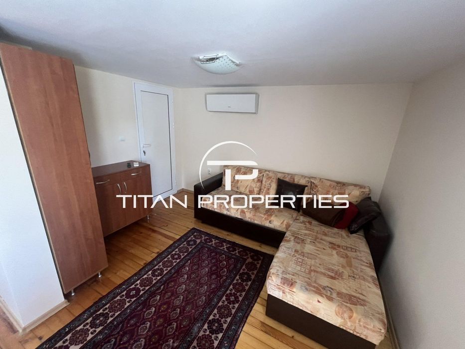 Дава се под наем Тристаен апартамент в Бургас, Център - 120 кв.м за 408 € - Снимка #5