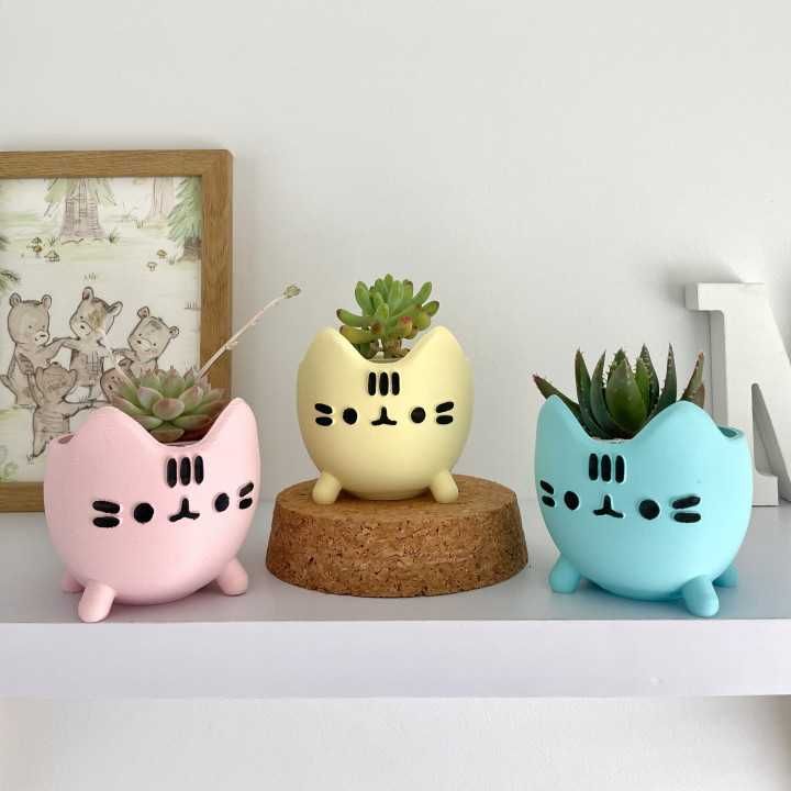 Vaza Pisica pentru plante