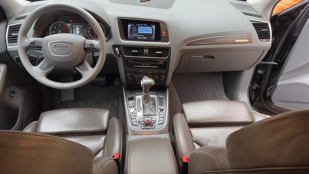 Audi Q5 quattro 2.0 diesel 190 cp automat