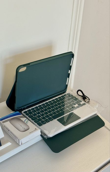 Husă Ipad cu Tastatură Touchpad