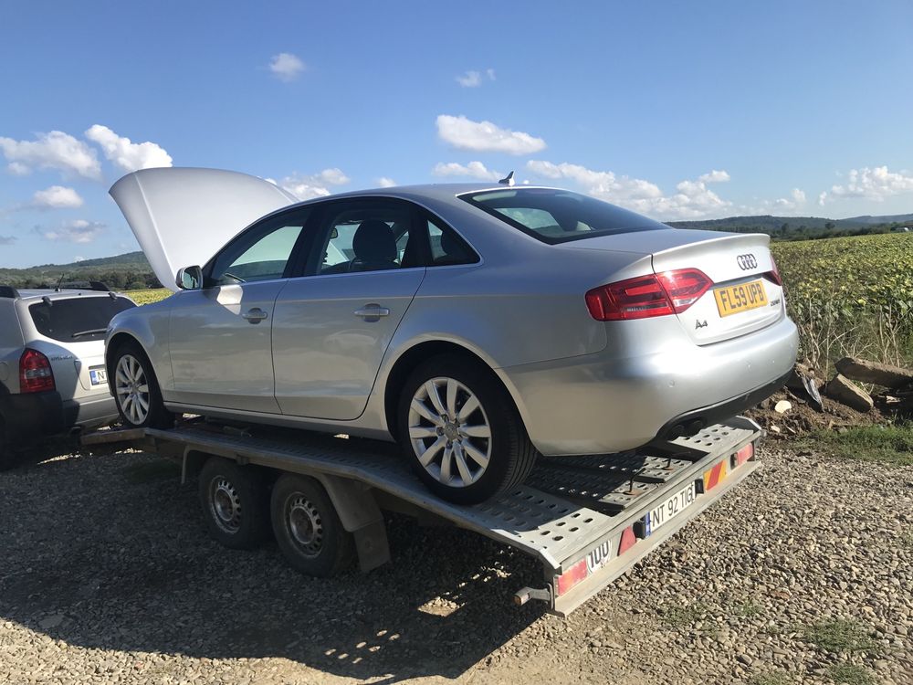 Dezmembrez Audi A4 B8 2.0 CAG