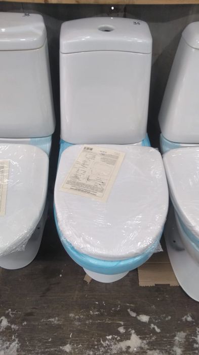 Унитазы с установкой