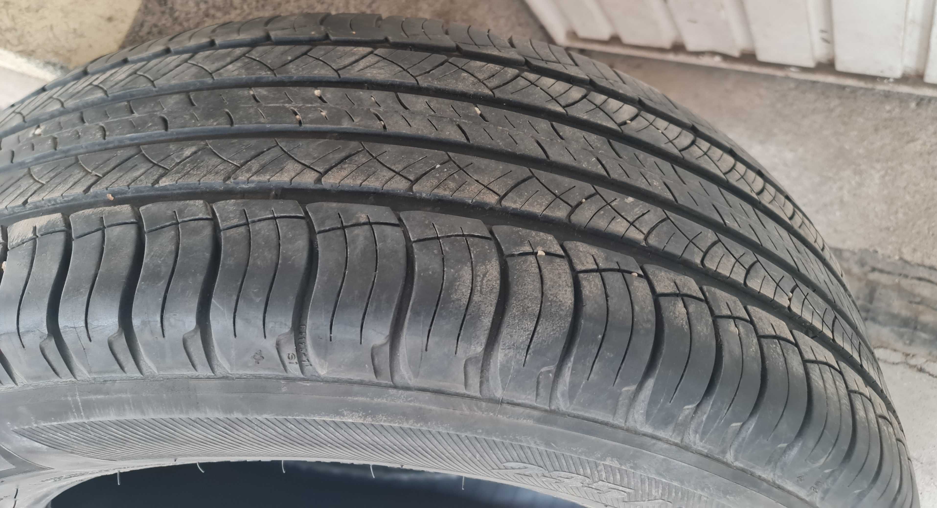 235 65 17  michelin all seasons  всесезонни гуми 235/65/17 гуми джип