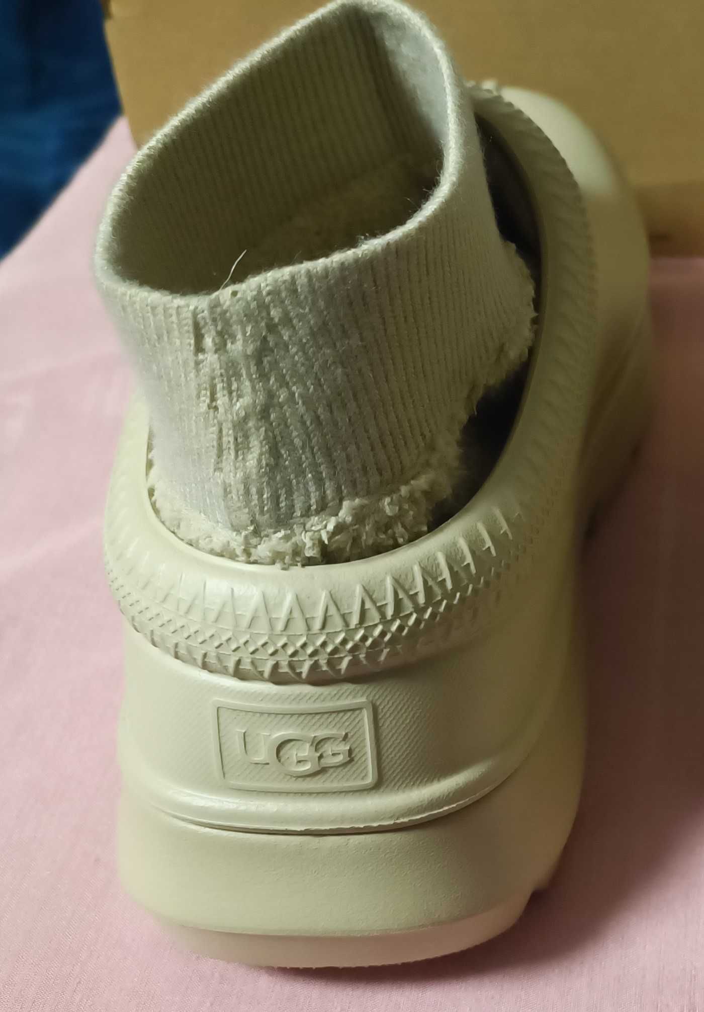 Чисто нови оригинални ниски ботуши UGG Tasman X sock boots 37 номер