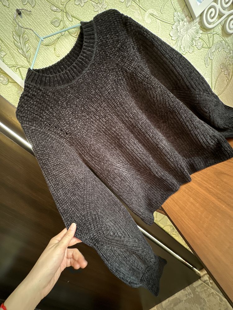 Вязаные свитера