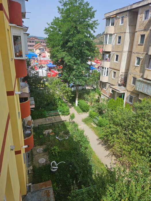 Apartament cu o camera de inchiriat