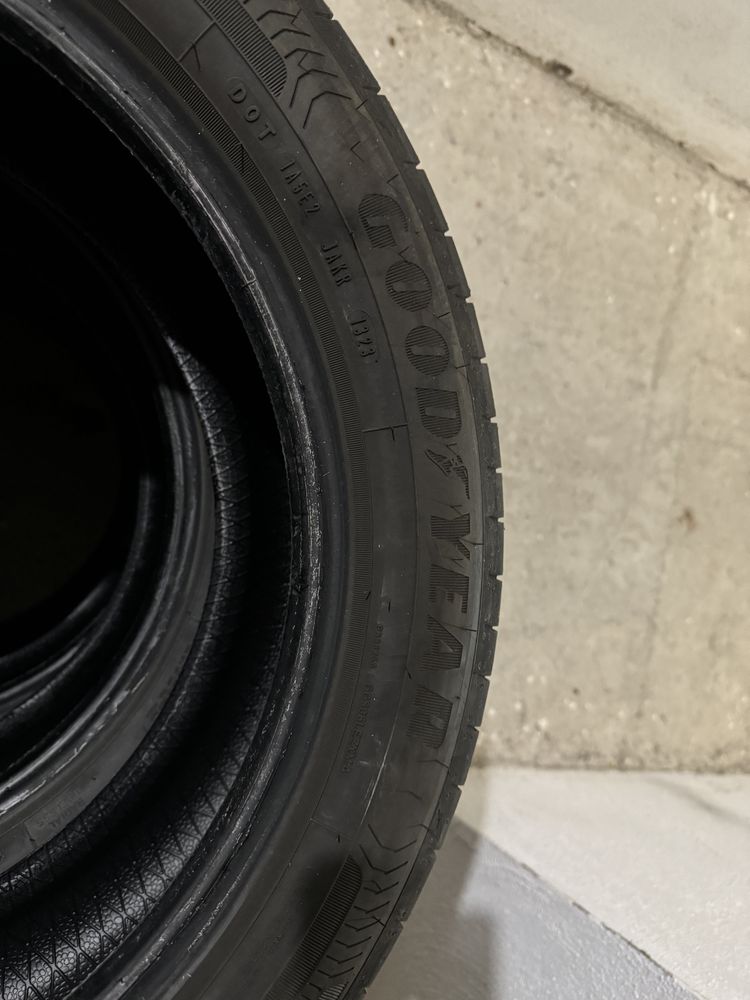 Гуми GOODYEAR EfficientGrip Performance 215/55/18